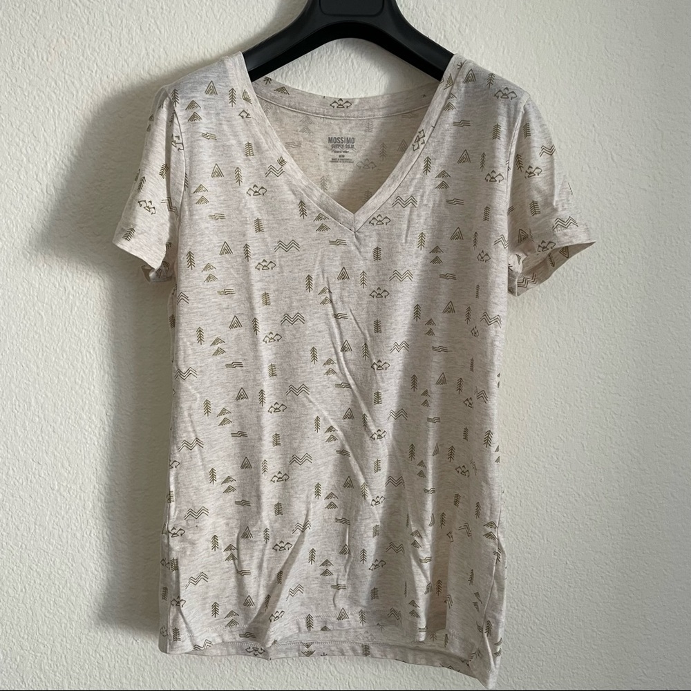SOLD - Mossimo tee shirt gold fleck print